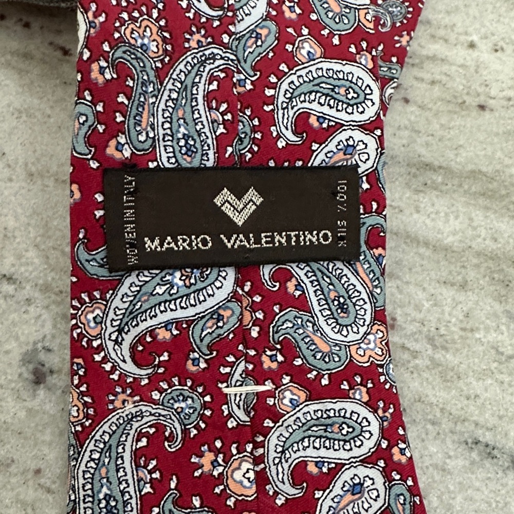 Mario Valentino Paisley Red Pink Blue Tie 100% Silk
